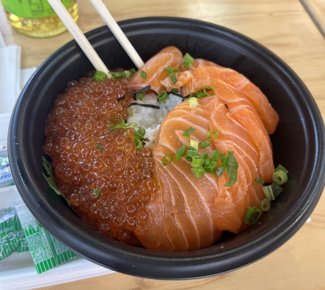 Salmon and ikura don