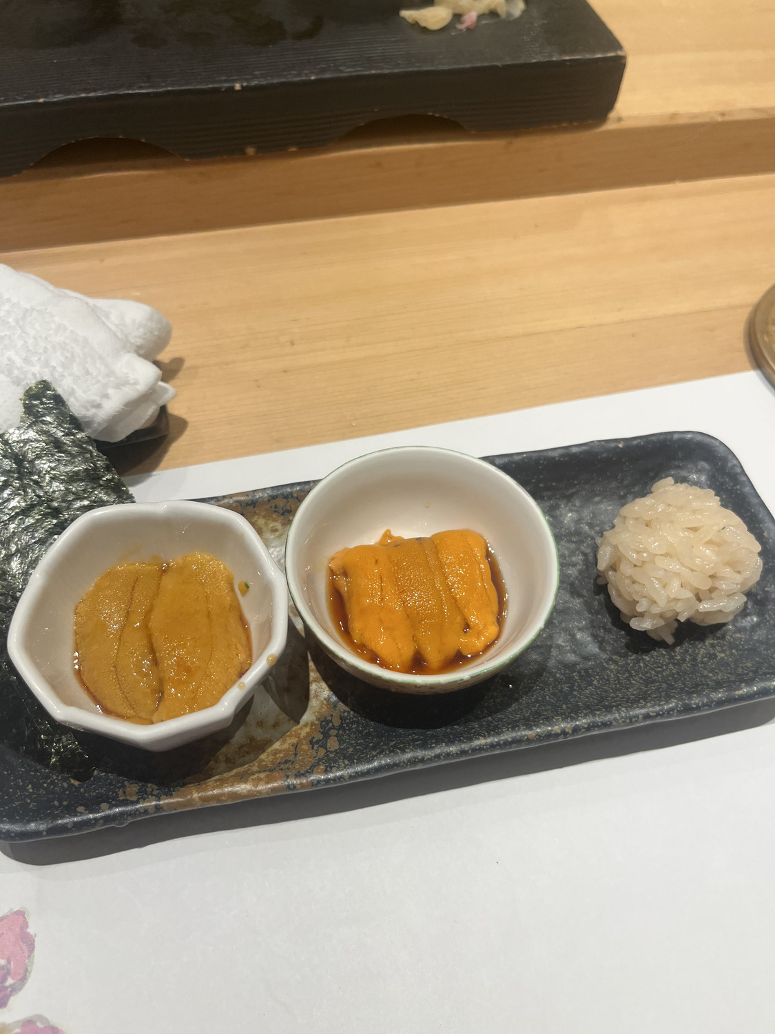 Sea urchin (uni)
